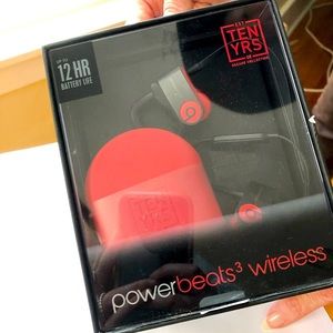 Beats by Dre Powerbeats Wireless Earphones